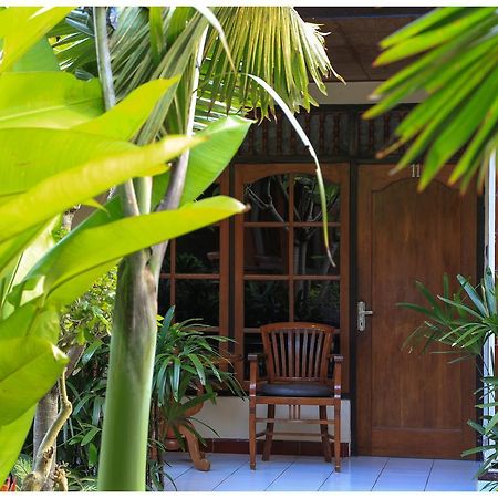 Donna Homestay Sanur Buitenkant foto