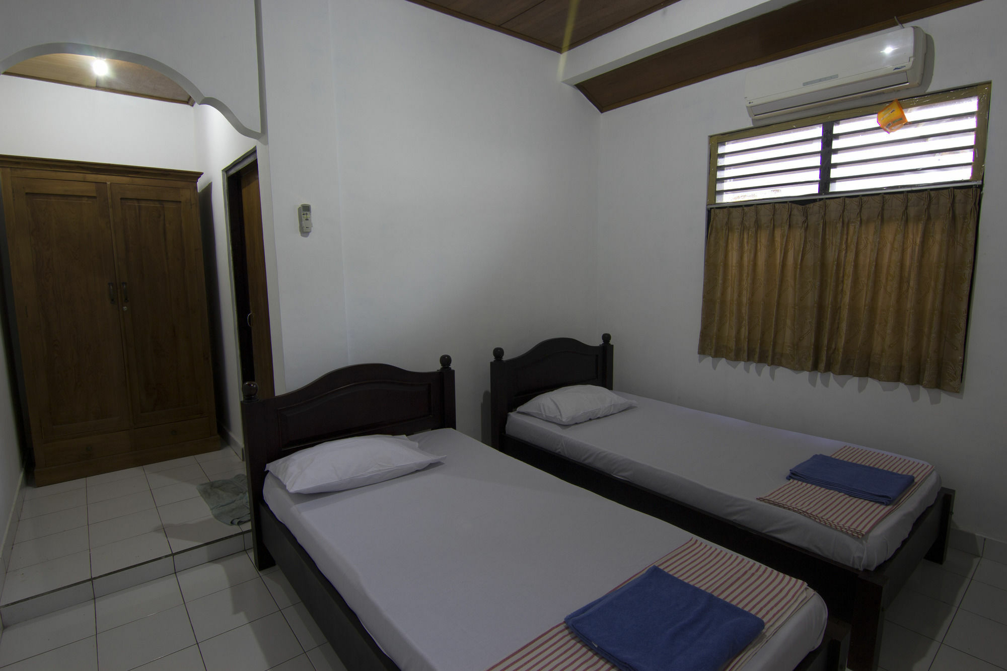Donna Homestay Sanur Buitenkant foto