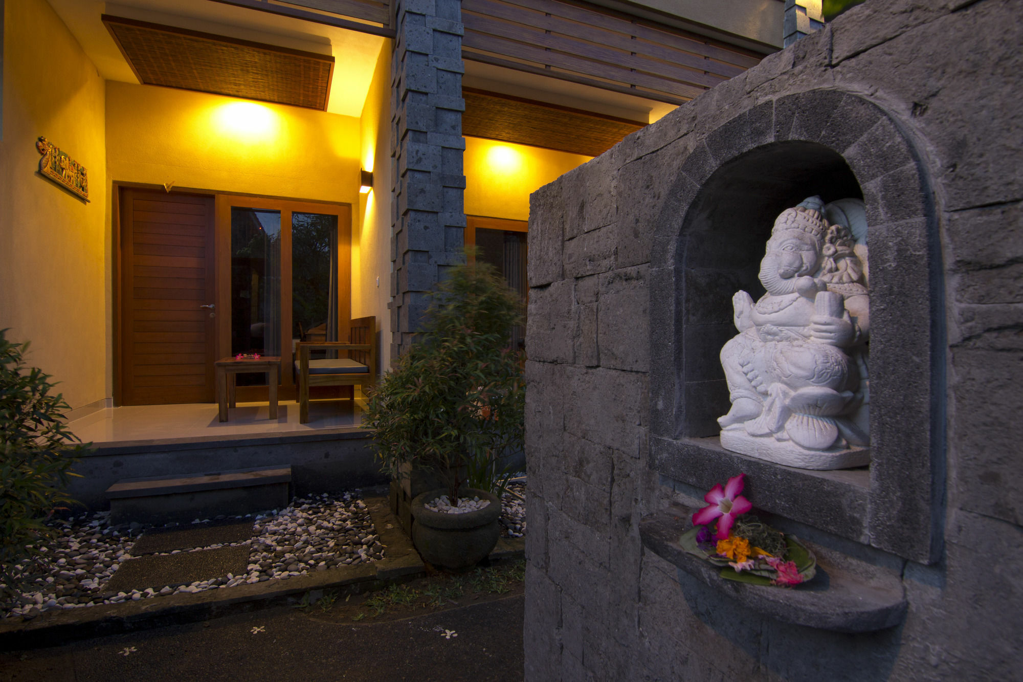 Donna Homestay Sanur Buitenkant foto